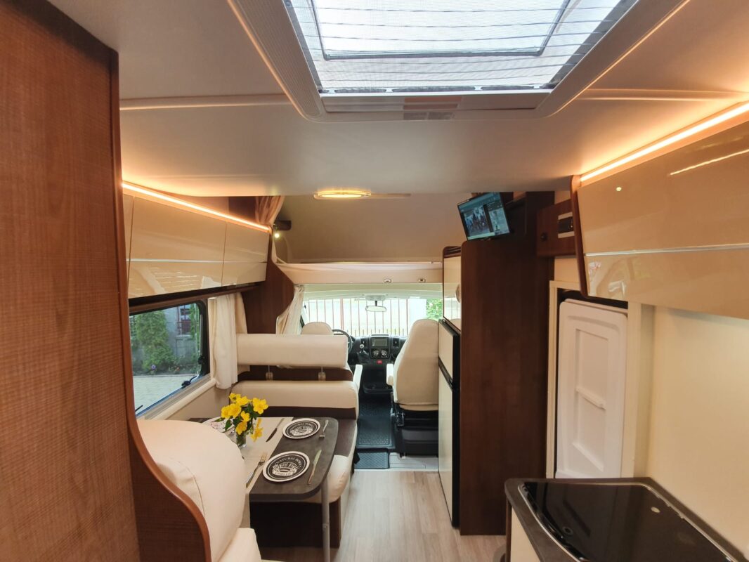 Inchiriere autorulota Timisoara - Crisal Camper